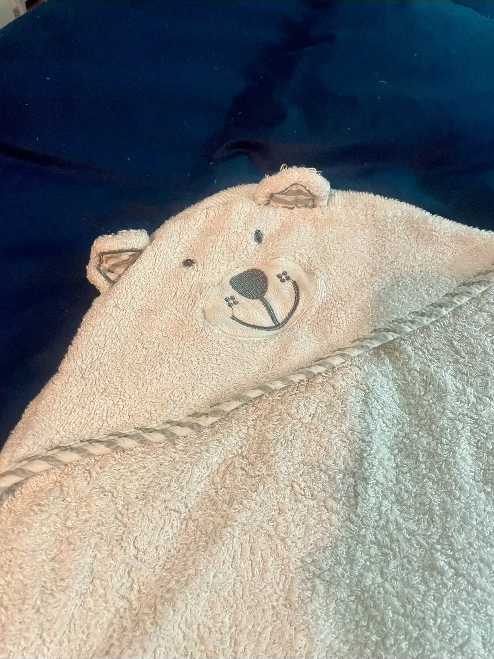 Bear Hooded Baby Towel - 100% bamboo